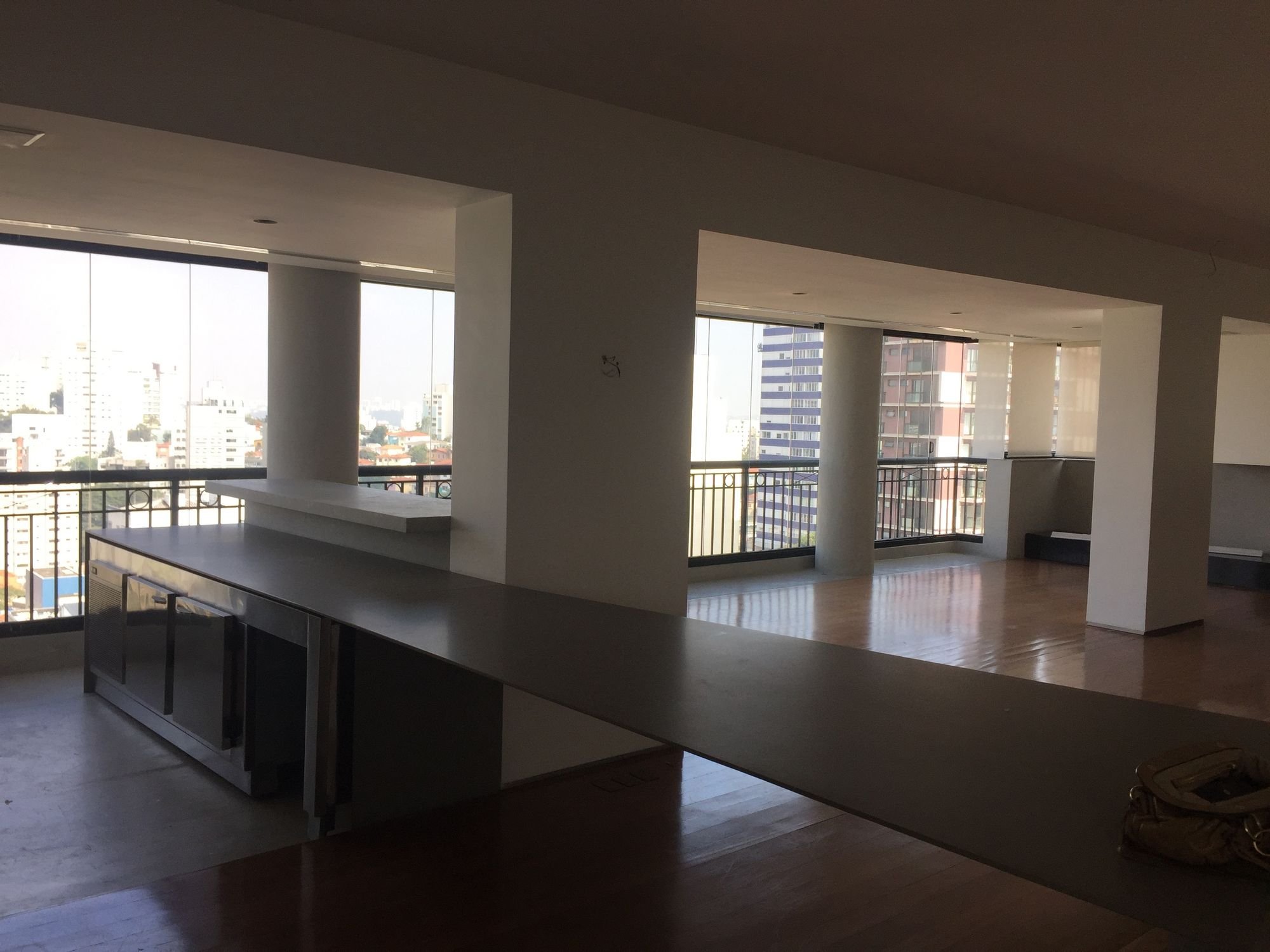 Apartamento à venda com 3 quartos, 215m² - Foto 8