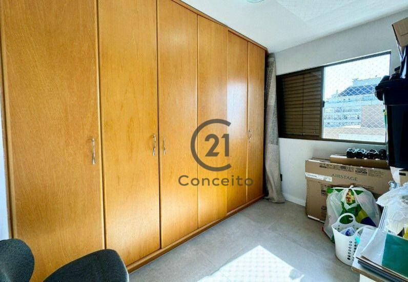 Apartamento à venda com 3 quartos, 112m² - Foto 9