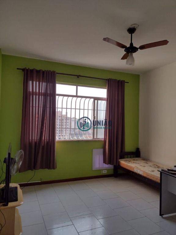 Apartamento à venda com 2 quartos, 70m² - Foto 21