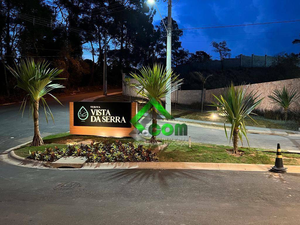 Loteamento e Condomínio, 300 m² - Foto 1