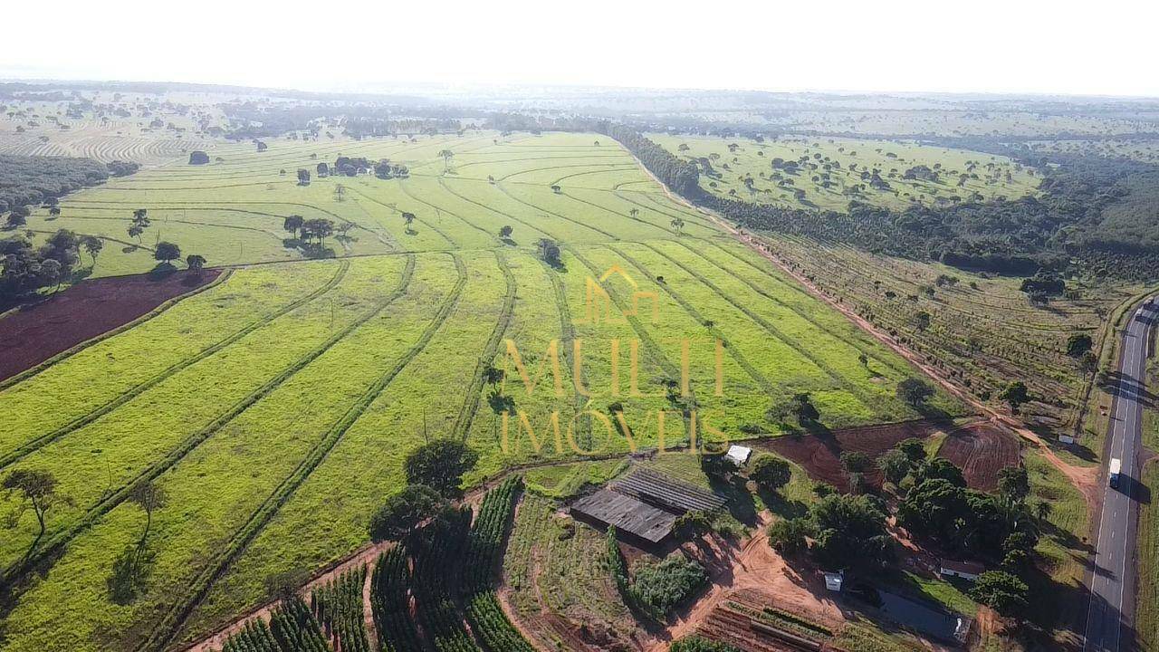 Fazenda à venda com 2 quartos, 6460000M2 - Foto 1