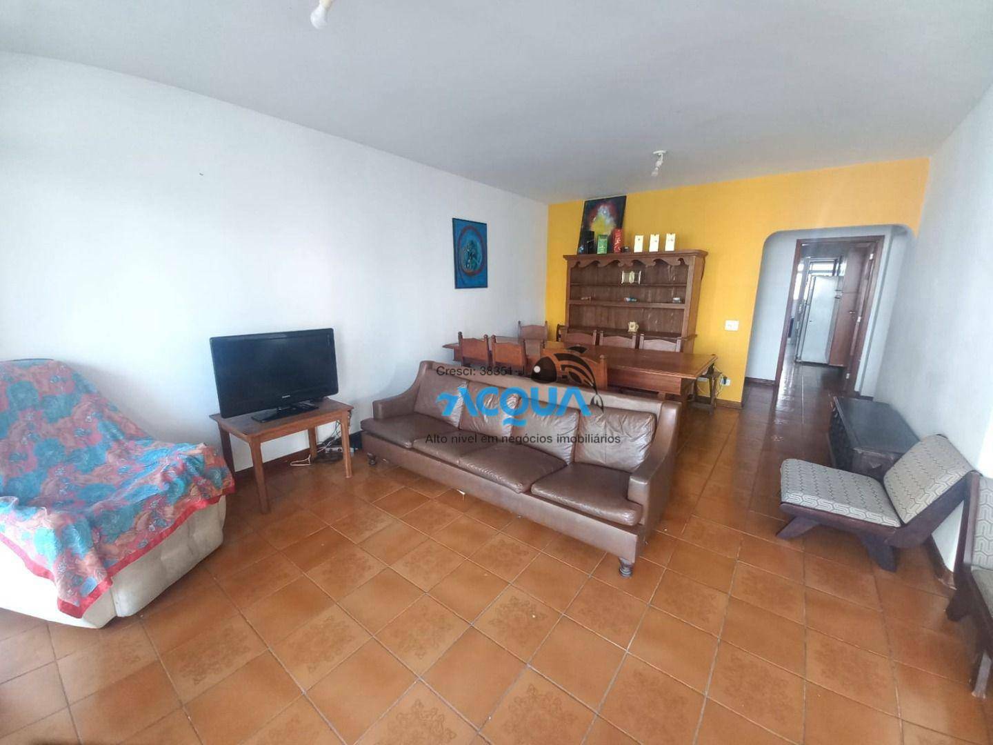 Apartamento à venda com 3 quartos, 135m² - Foto 1