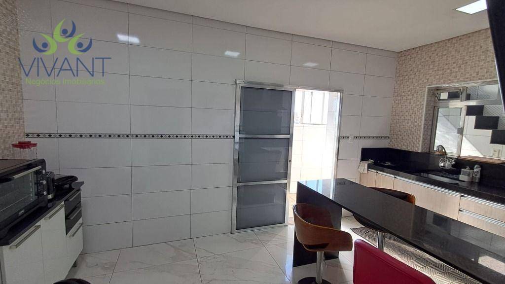 Sobrado à venda com 4 quartos, 169m² - Foto 51