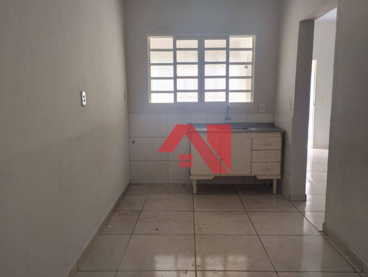 Casa à venda com 2 quartos, 80m² - Foto 10