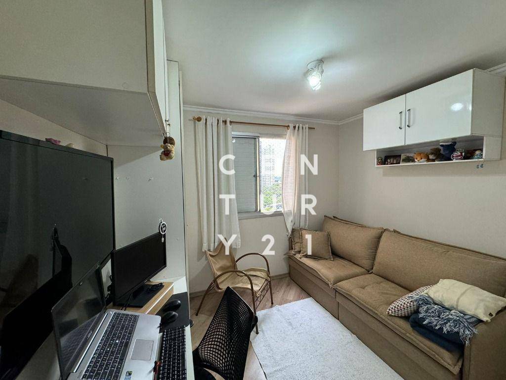 Apartamento à venda com 2 quartos, 67m² - Foto 14