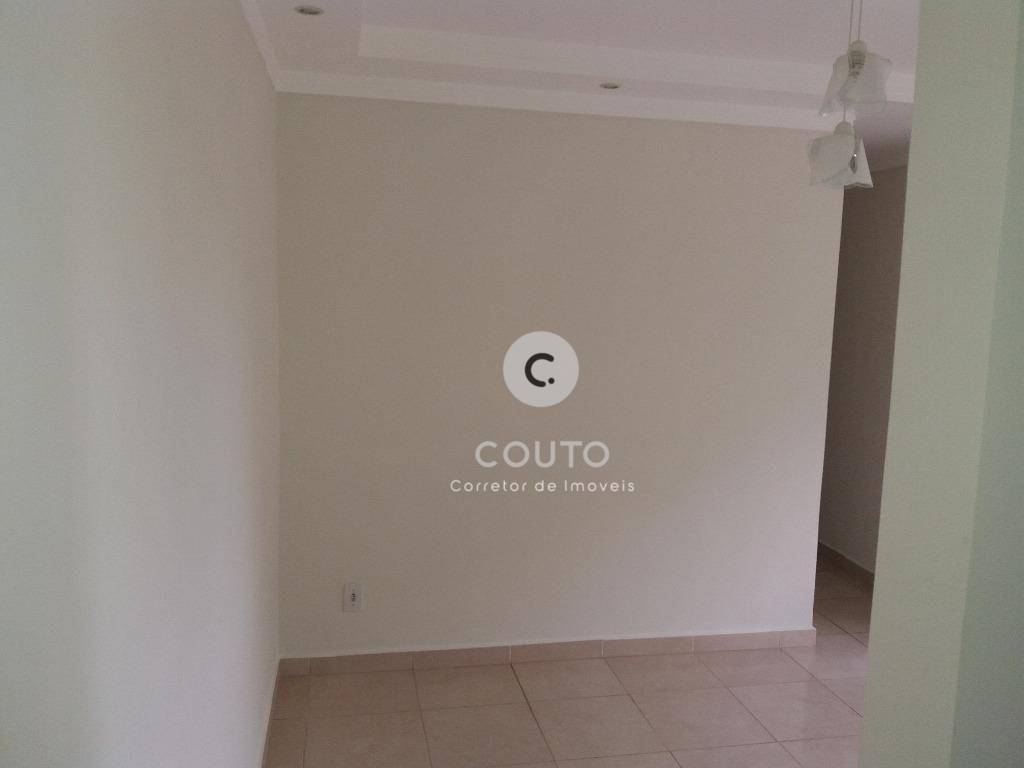 Apartamento à venda com 3 quartos, 64m² - Foto 2