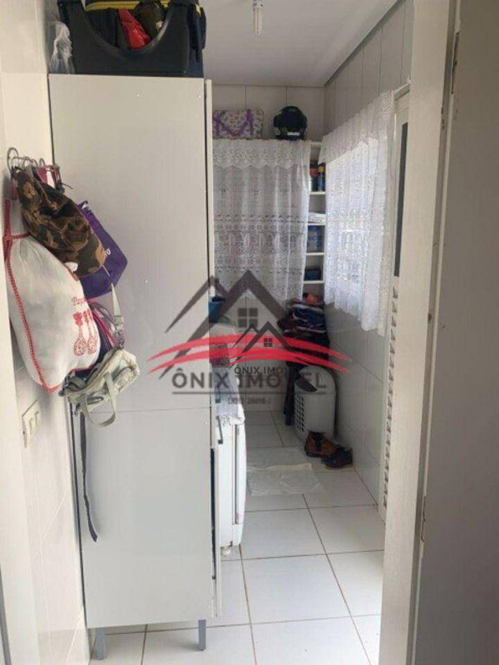 Casa à venda com 4 quartos, 300m² - Foto 22