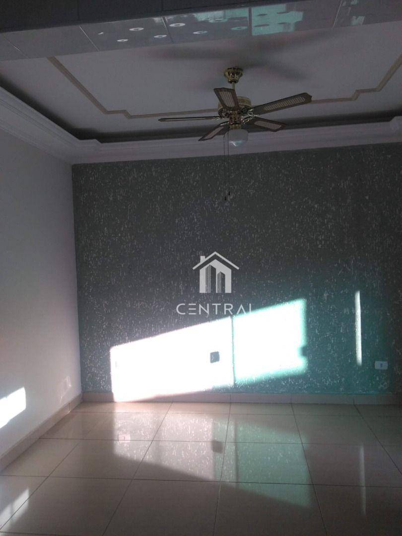 Casa à venda com 3 quartos, 212m² - Foto 19