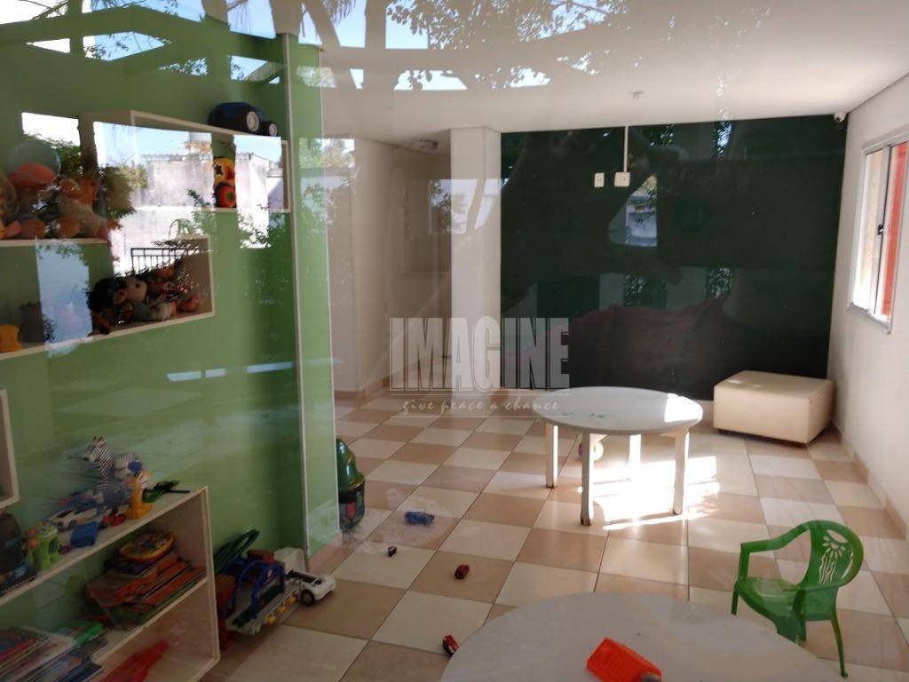 Apartamento à venda com 2 quartos, 42m² - Foto 40