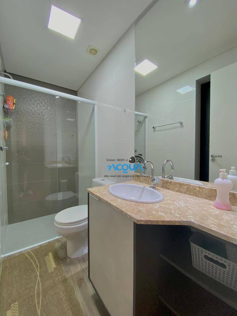 Apartamento à venda com 2 quartos, 77m² - Foto 12