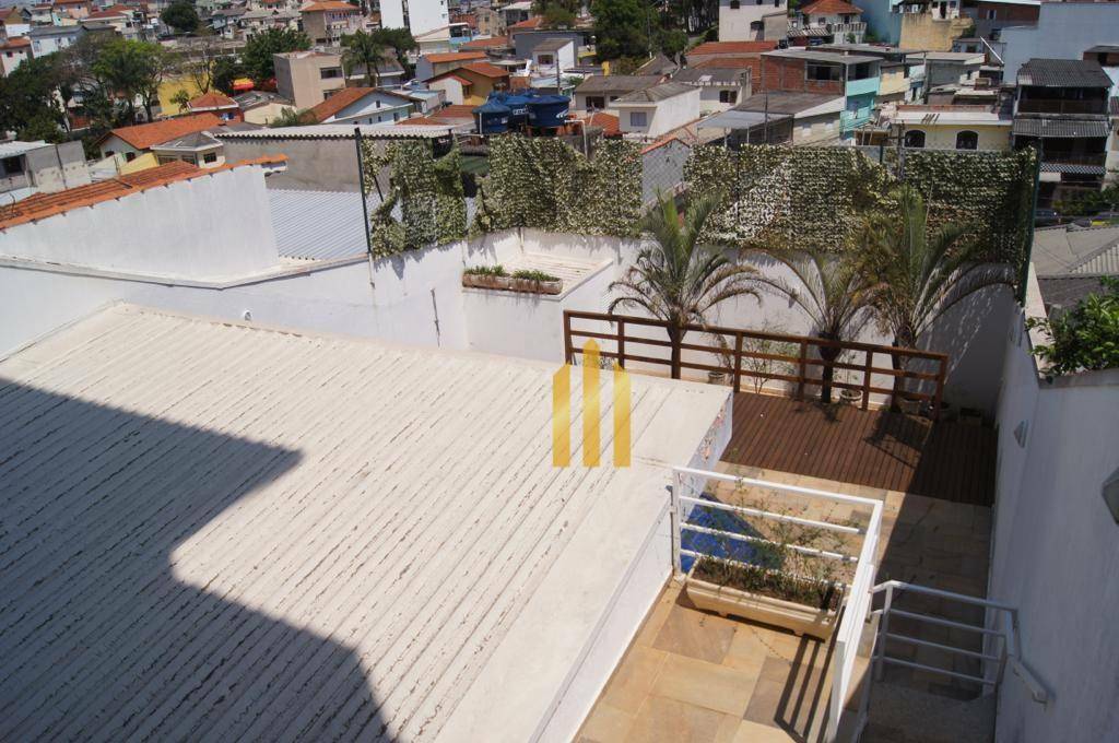 Sobrado para alugar com 3 quartos, 387m² - Foto 11