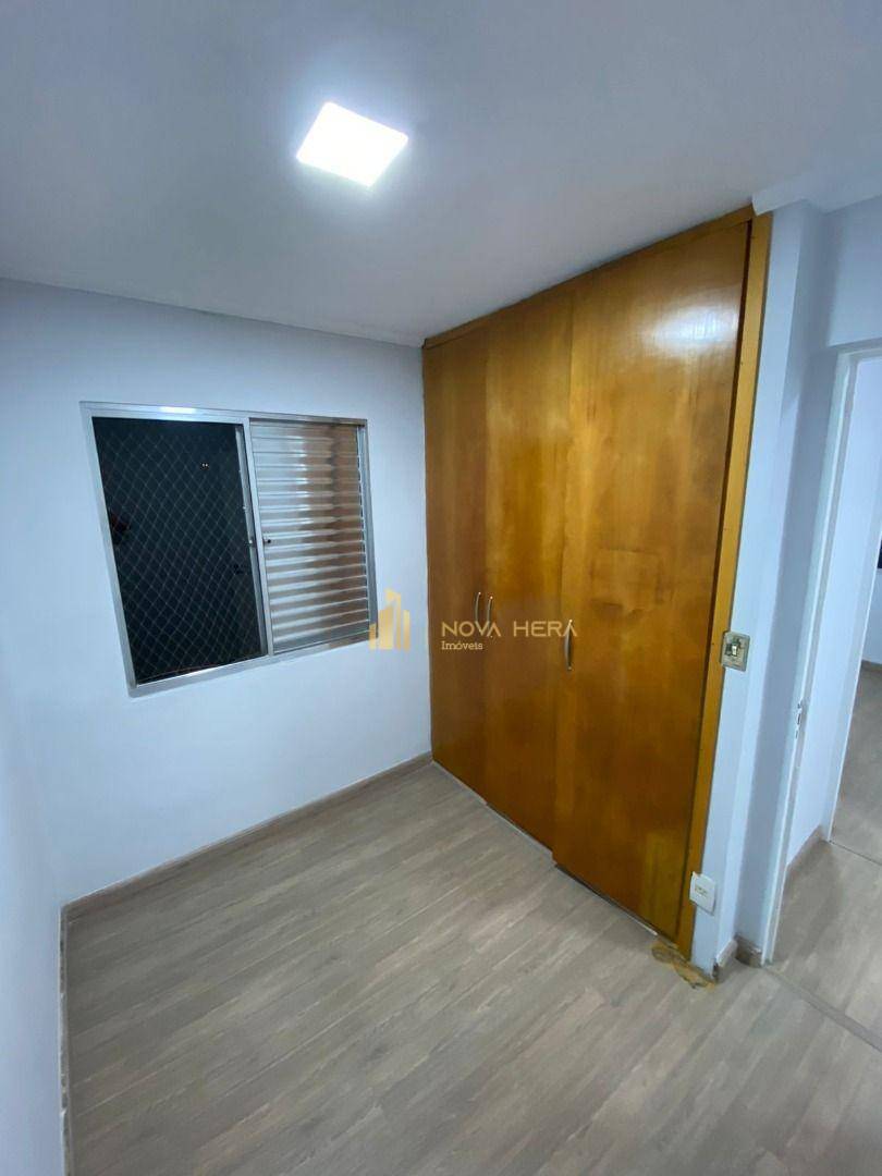 Apartamento à venda com 3 quartos, 64m² - Foto 7