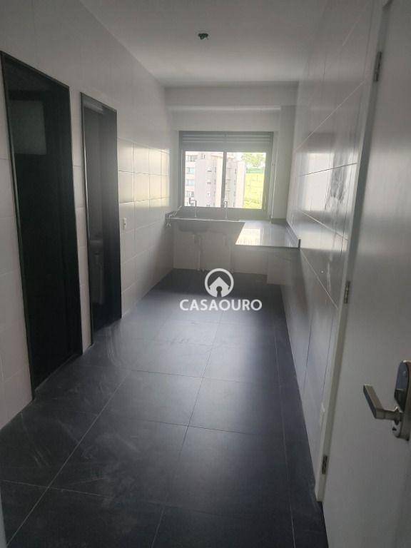 Apartamento à venda com 4 quartos, 225m² - Foto 15