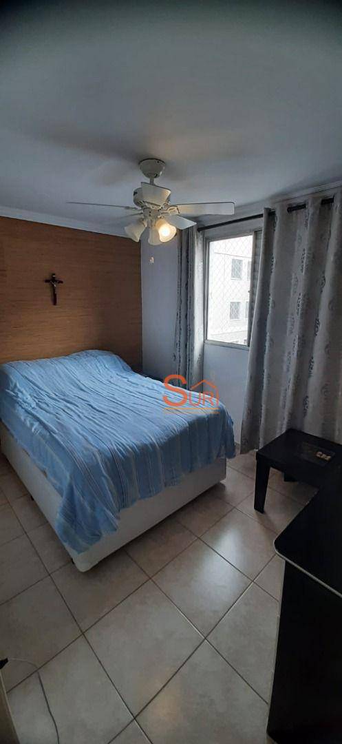 Apartamento à venda com 3 quartos, 60m² - Foto 11