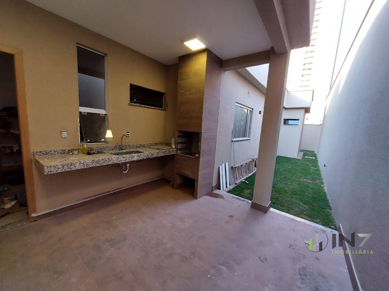 Casa à venda com 3 quartos, 134m² - Foto 5