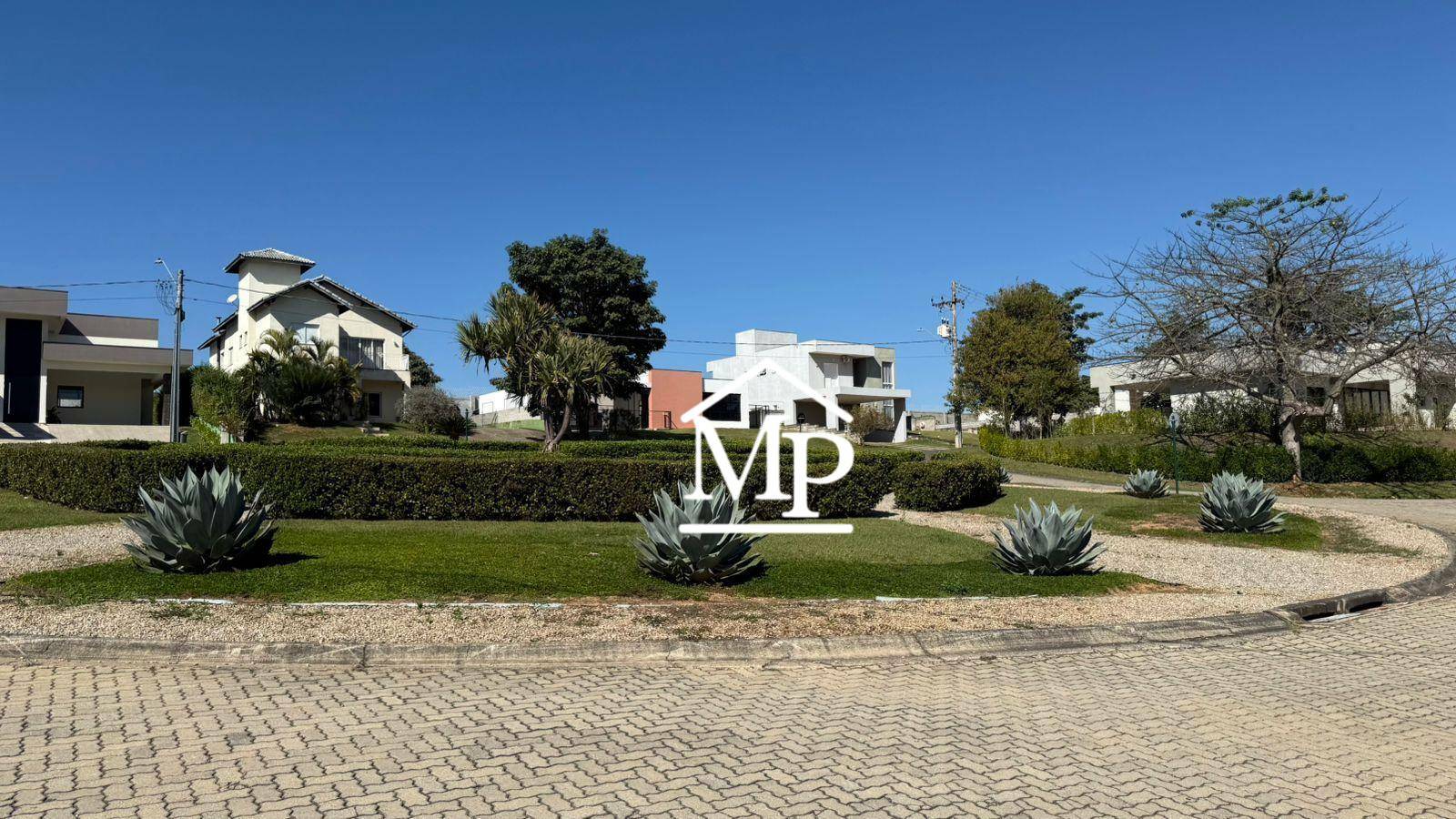 Casa de Condomínio à venda com 4 quartos, 315m² - Foto 21