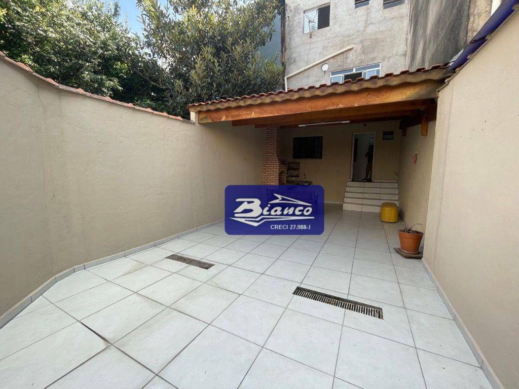 Sobrado à venda com 4 quartos, 266m² - Foto 3