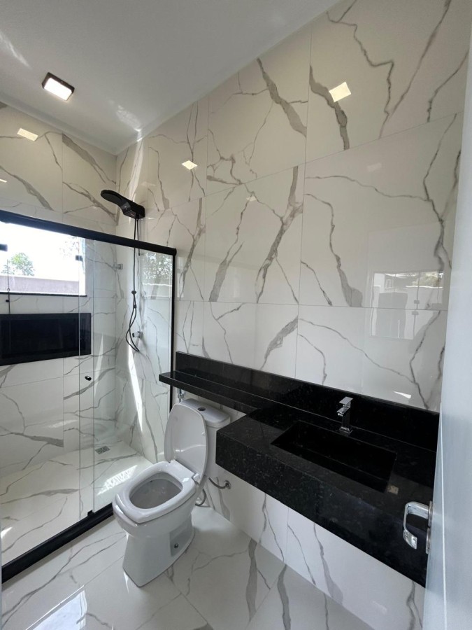 Casa à venda com 2 quartos, 200m² - Foto 7