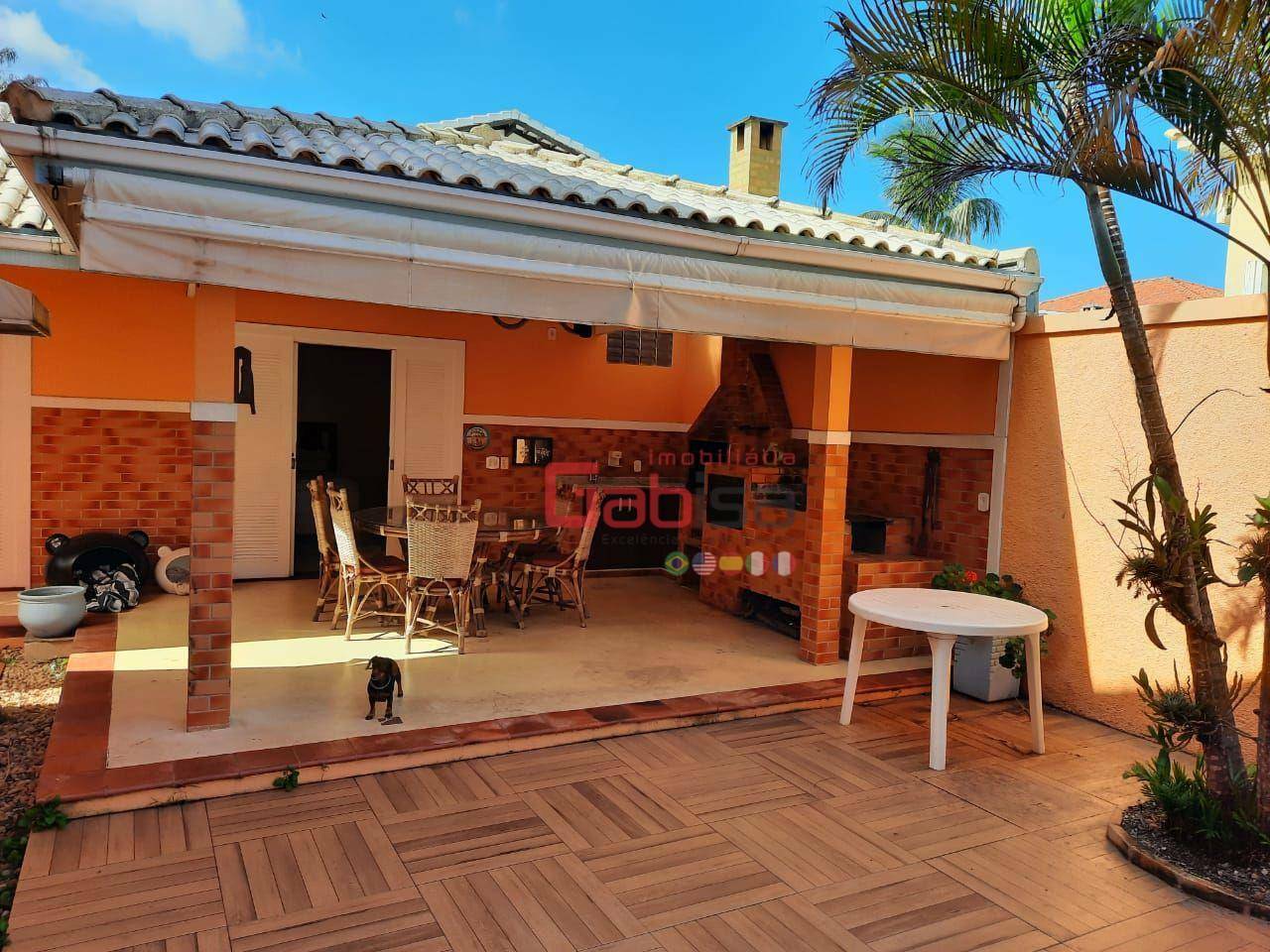 Casa de Condomínio à venda com 5 quartos, 250m² - Foto 9
