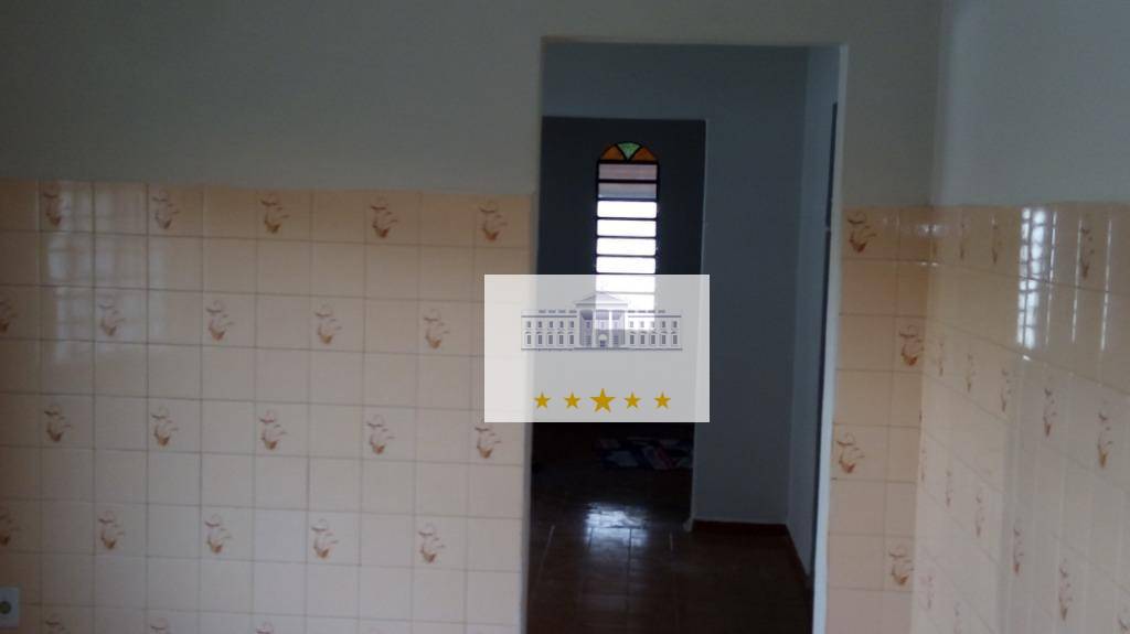 Casa à venda com 3 quartos, 230m² - Foto 9