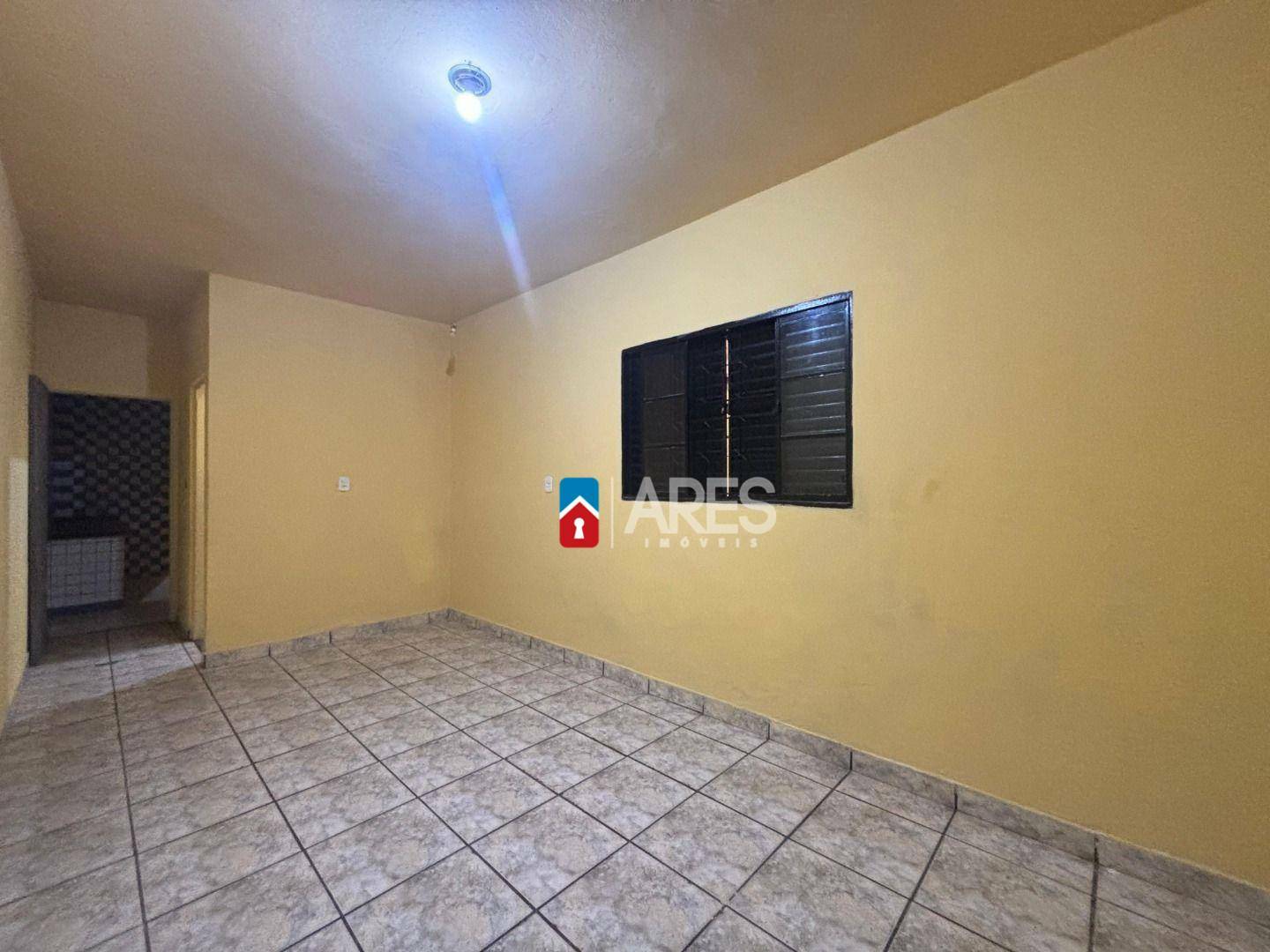 Casa para alugar com 1 quarto, 210m² - Foto 12