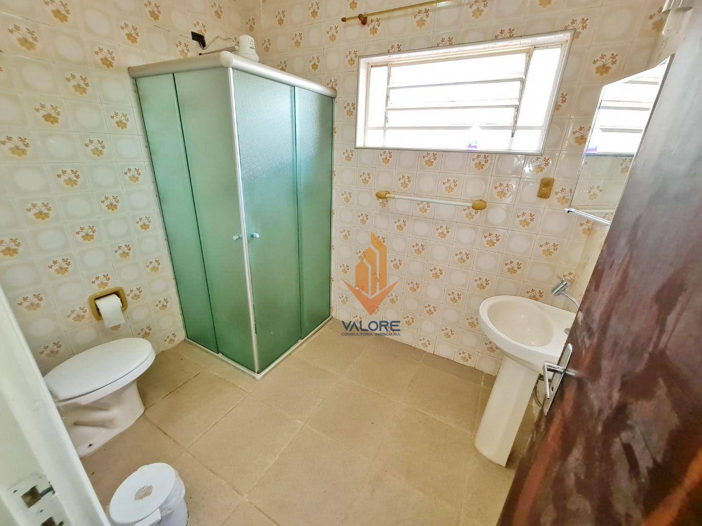 Casa de Condomínio à venda com 4 quartos, 326m² - Foto 39