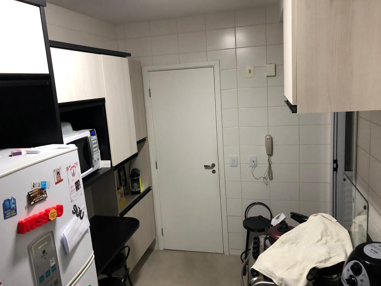 Apartamento à venda com 3 quartos, 95m² - Foto 19