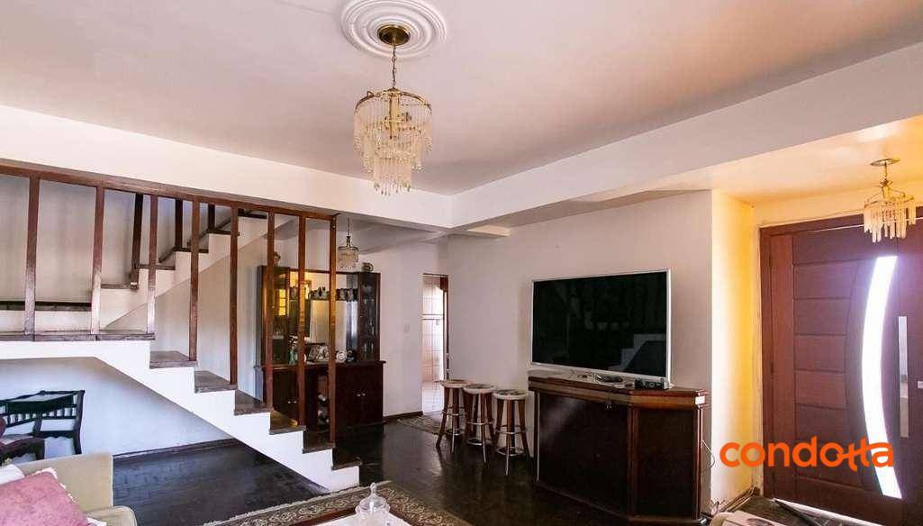 Casa de Condomínio para alugar com 4 quartos, 150m² - Foto 3
