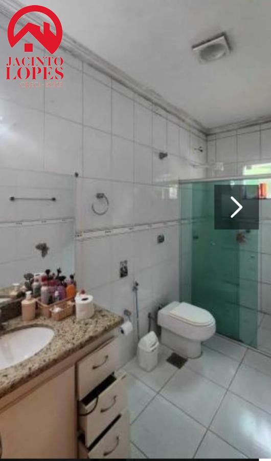 Casa à venda com 4 quartos, 550m² - Foto 19