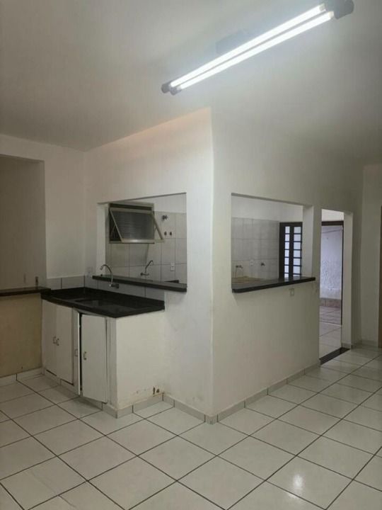 Casa para alugar com 3 quartos, 150m² - Foto 11