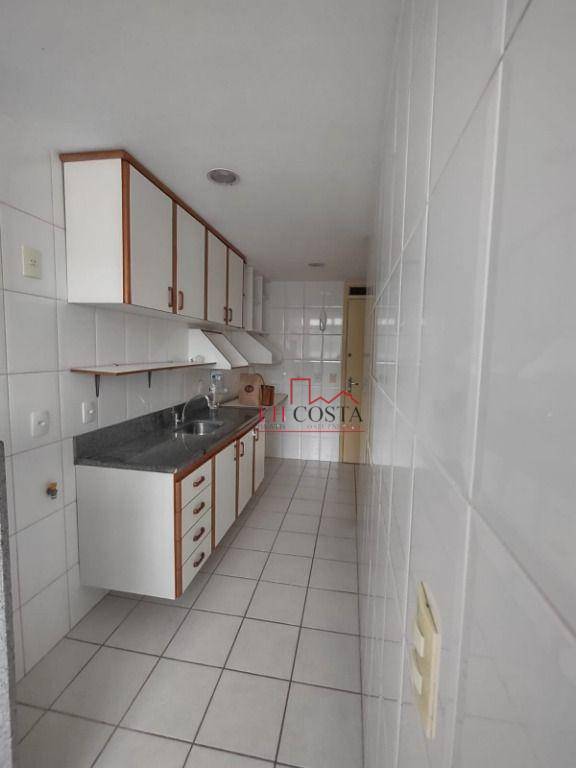 Apartamento à venda com 2 quartos, 65m² - Foto 16