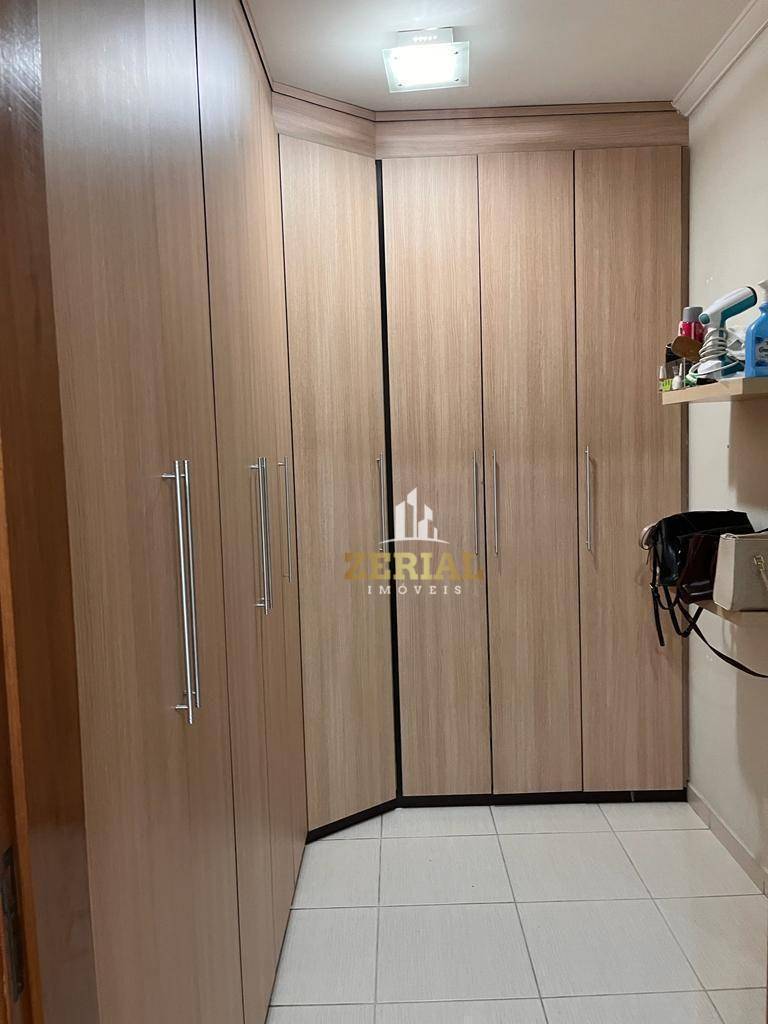 Sobrado para alugar com 3 quartos, 245m² - Foto 16