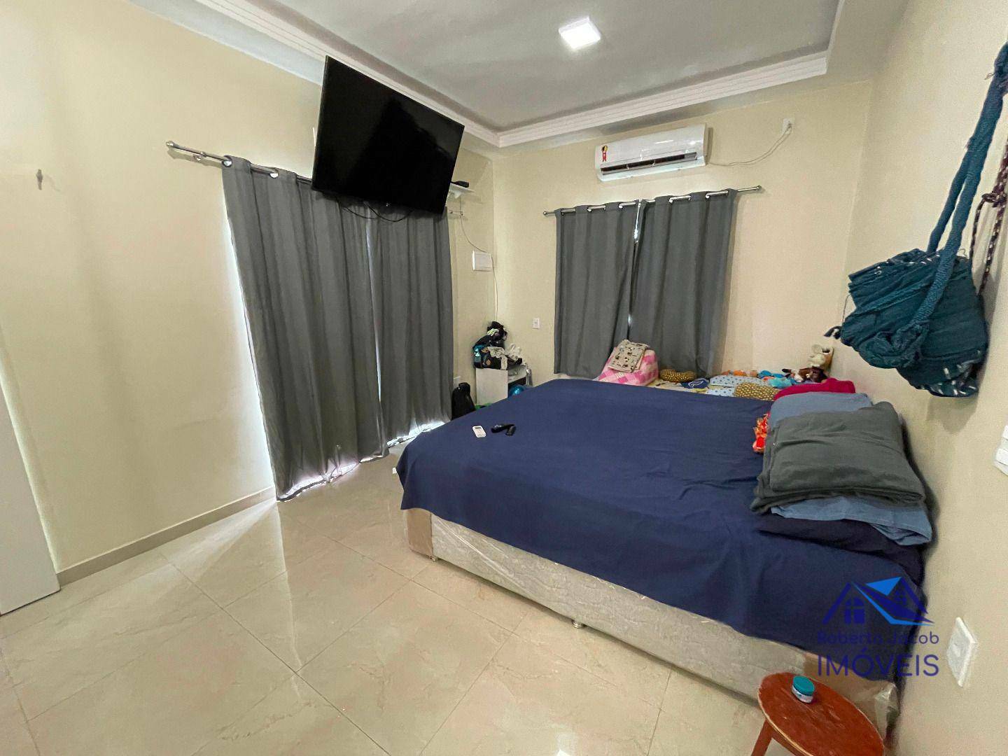 Casa à venda com 2 quartos, 200m² - Foto 7