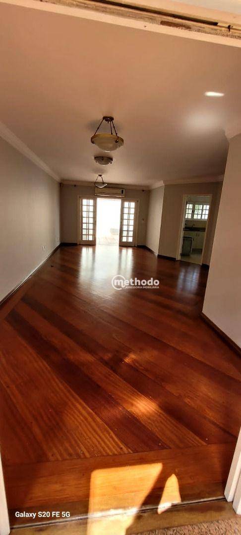 Casa à venda e aluguel com 3 quartos, 214m² - Foto 9