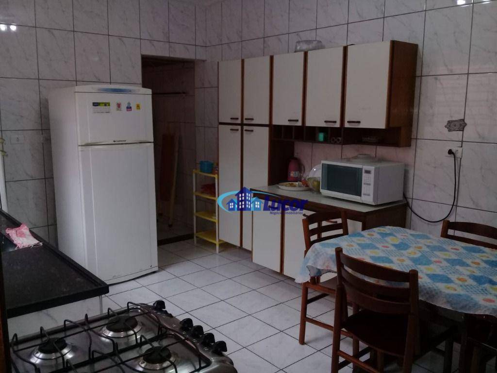 Casa de Condomínio à venda com 3 quartos, 176m² - Foto 11