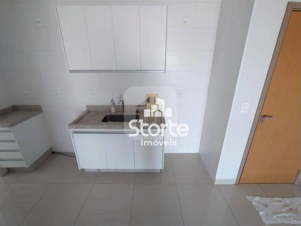 Apartamento à venda com 1 quarto, 47m² - Foto 4