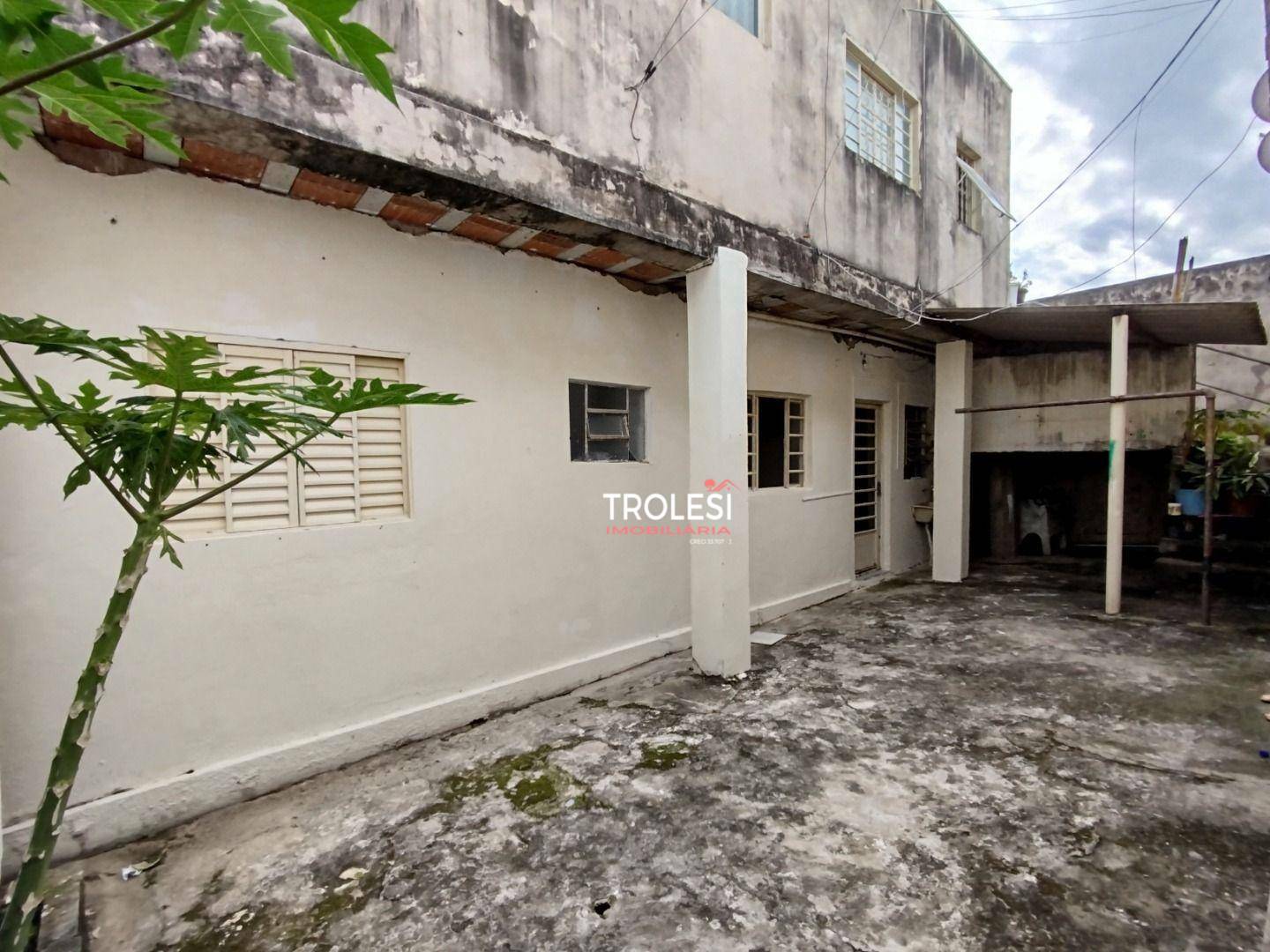 Casa para alugar com 1 quarto, 30m² - Foto 2