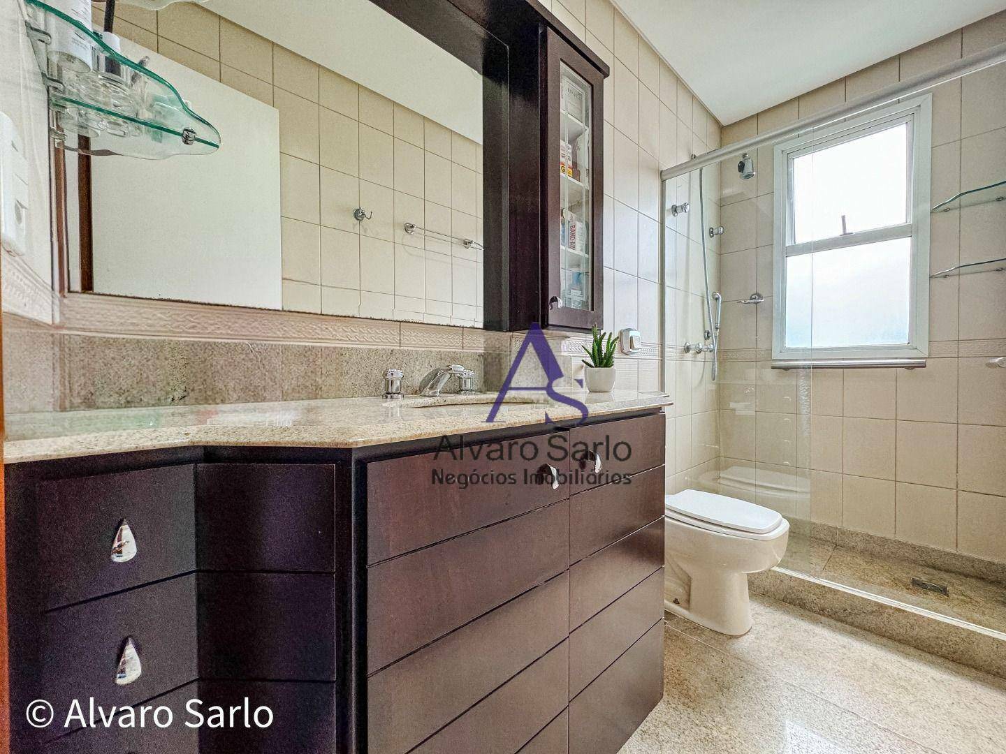 Apartamento à venda com 4 quartos, 180m² - Foto 14