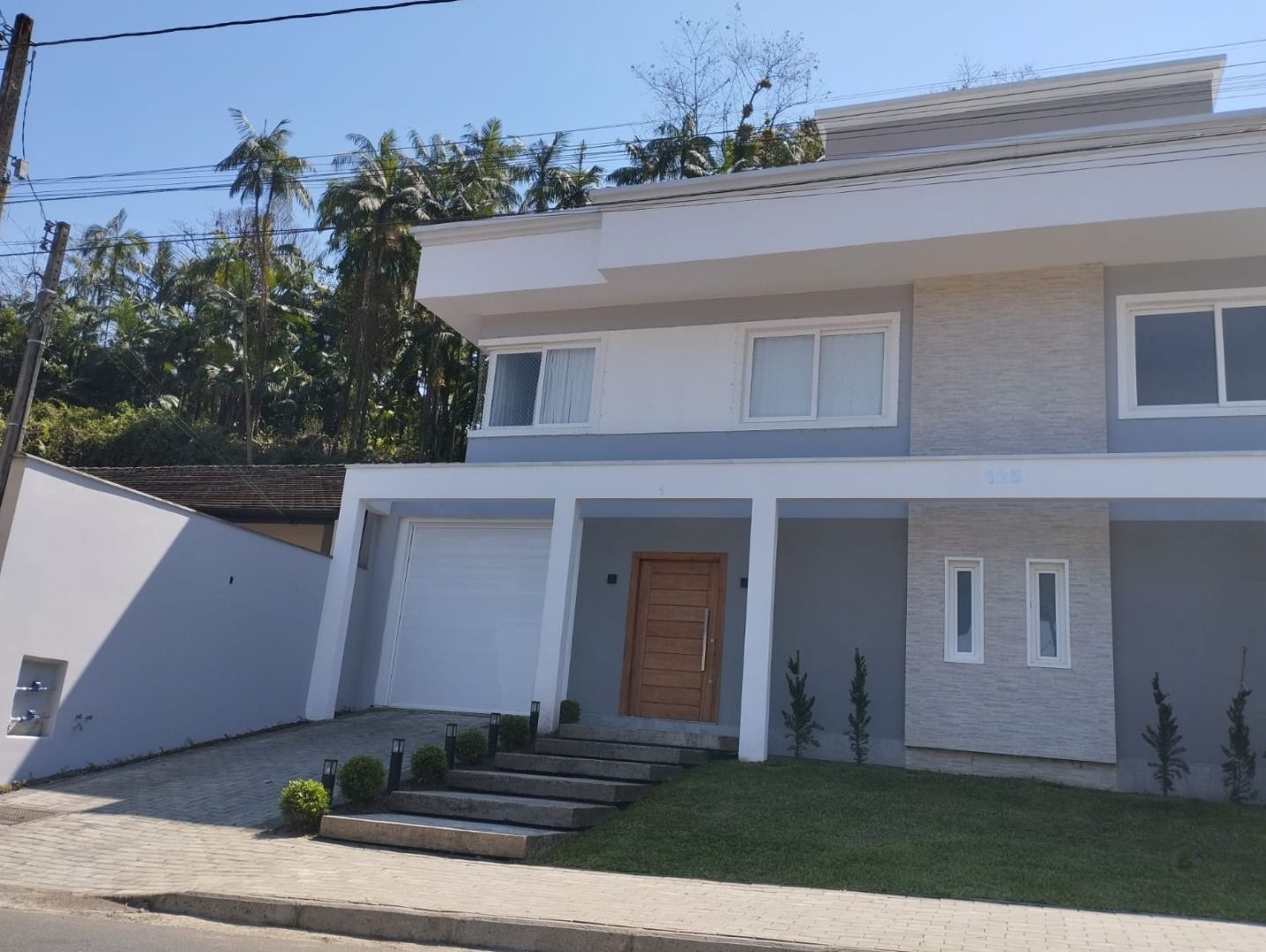 Sobrado à venda com 3 quartos, 133m² - Foto 1