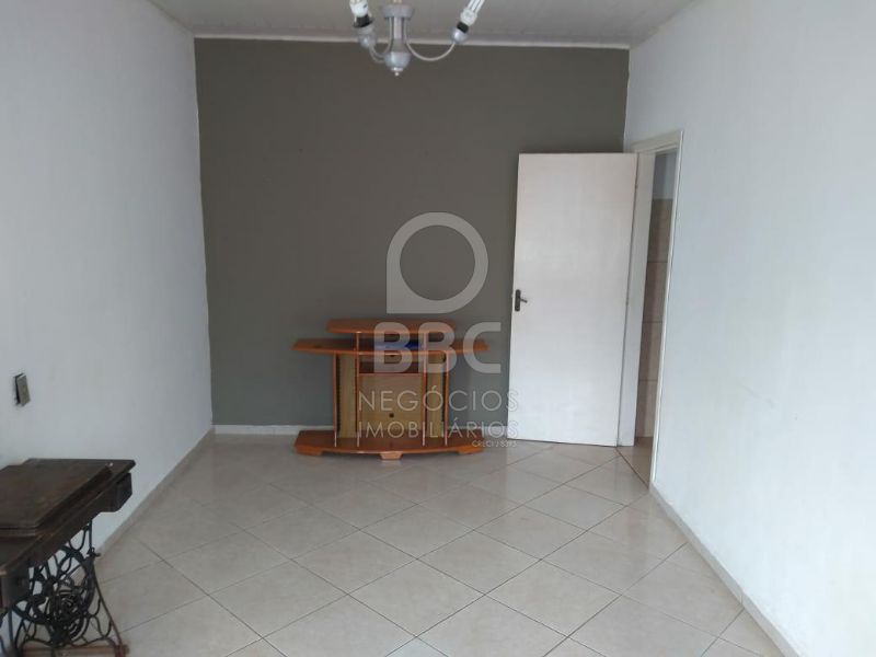 Casa à venda com 1 quarto, 86m² - Foto 2