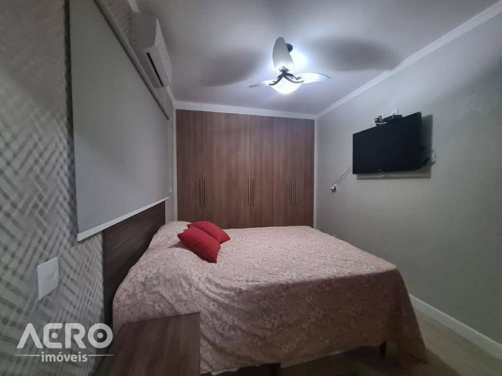 Casa à venda com 3 quartos, 205m² - Foto 28