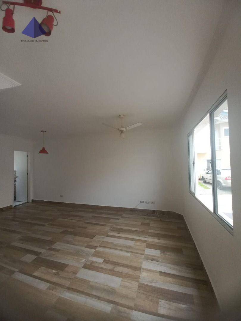 Sobrado para alugar com 3 quartos, 77m² - Foto 3