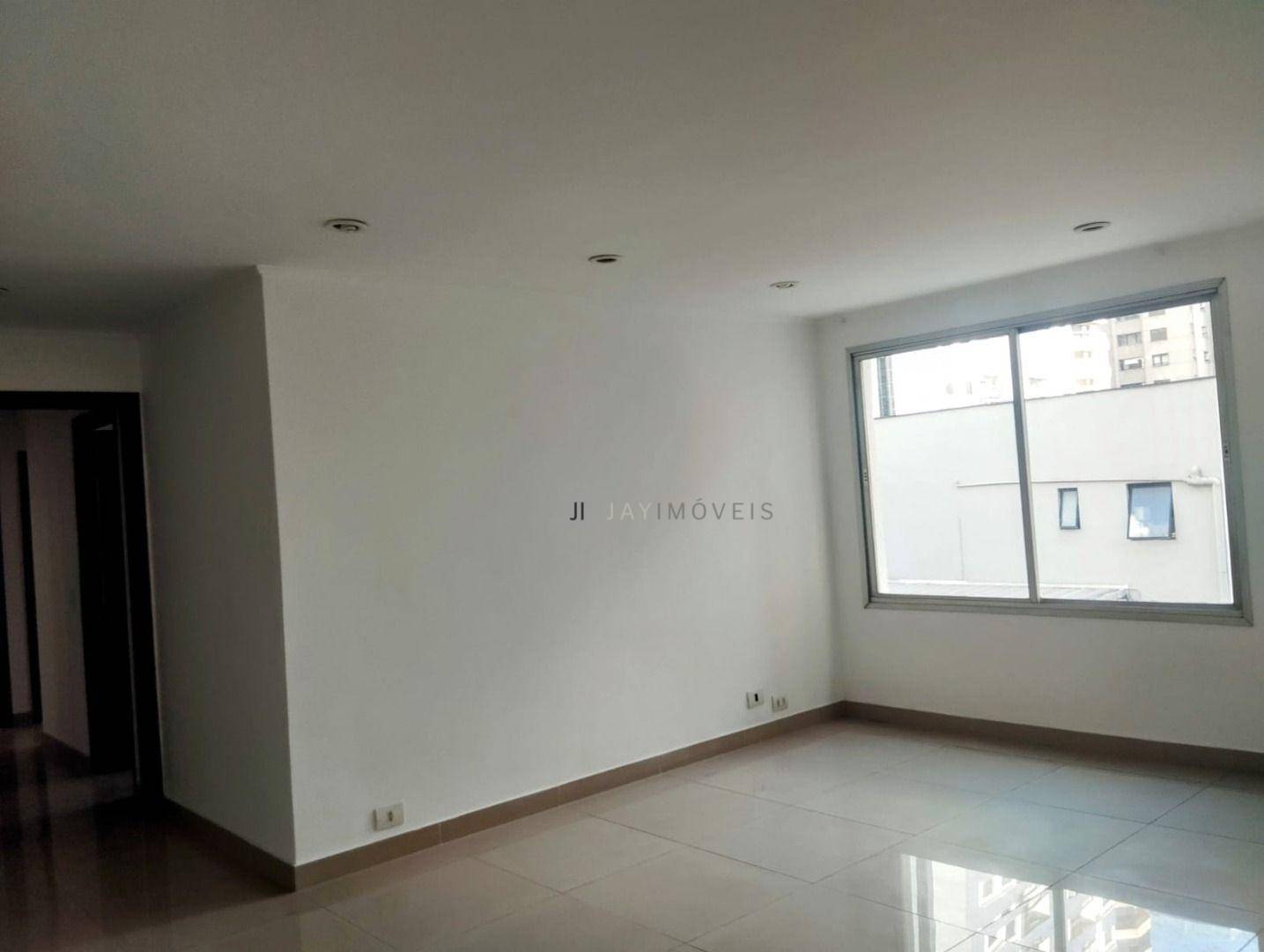 Apartamento à venda com 3 quartos, 101m² - Foto 1