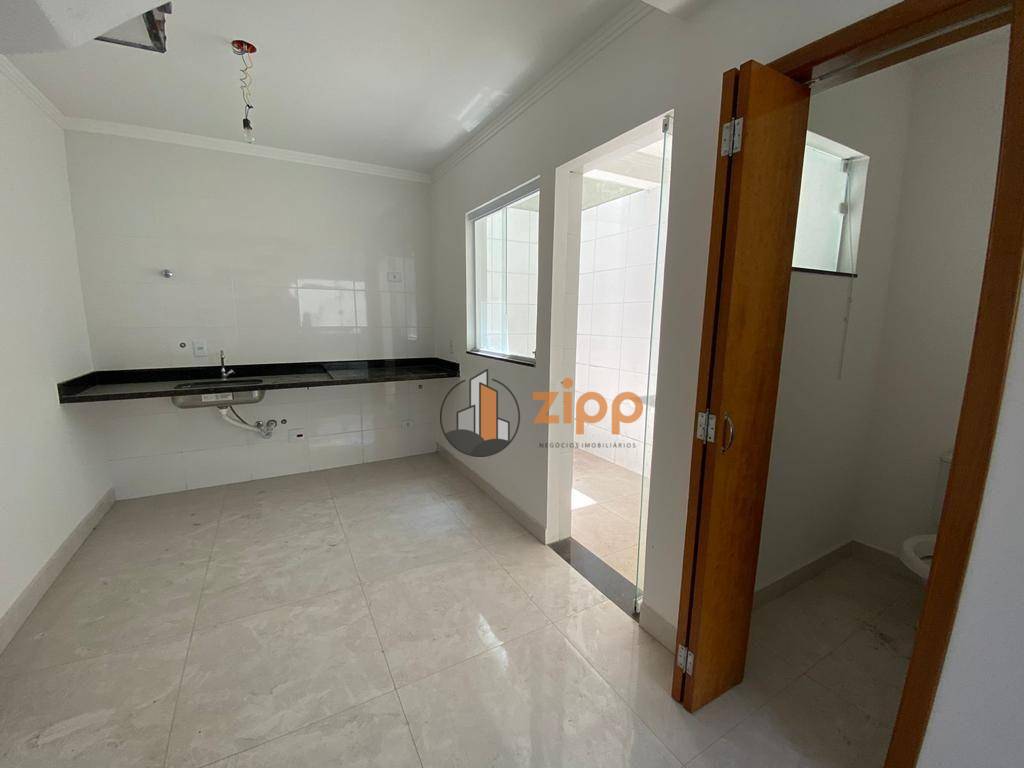 Casa de Condomínio para alugar com 2 quartos, 75m² - Foto 10