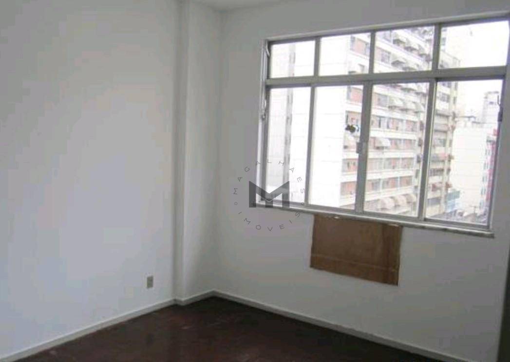 Apartamento à venda com 3 quartos, 130m² - Foto 6