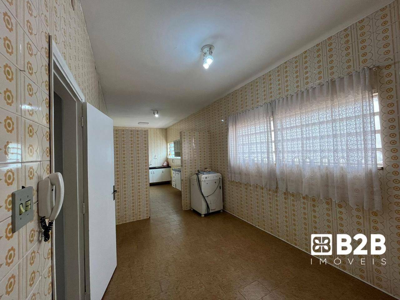 Casa à venda com 3 quartos, 191m² - Foto 7