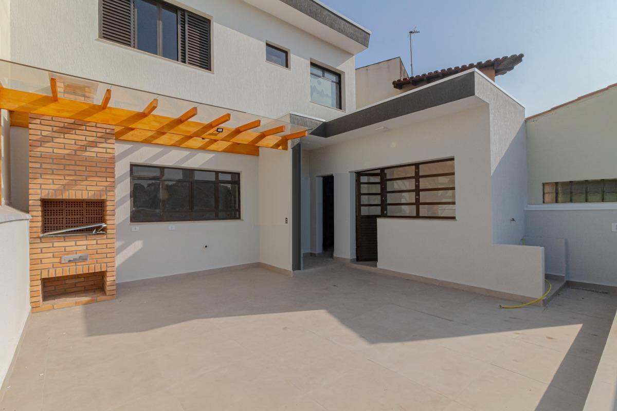 Casa à venda com 3 quartos, 261m² - Foto 11