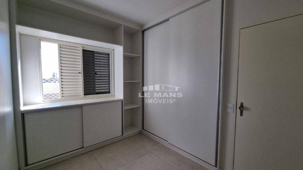 Apartamento à venda com 3 quartos, 75m² - Foto 7