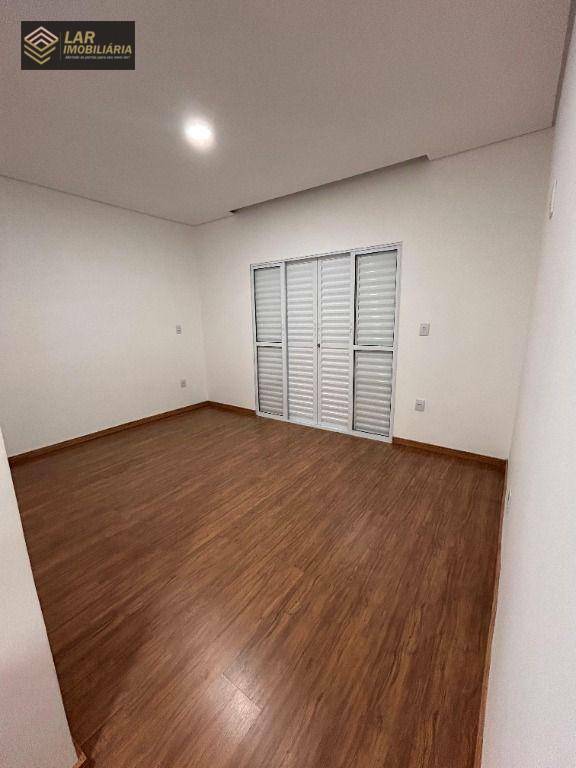 Casa à venda com 3 quartos, 155m² - Foto 16