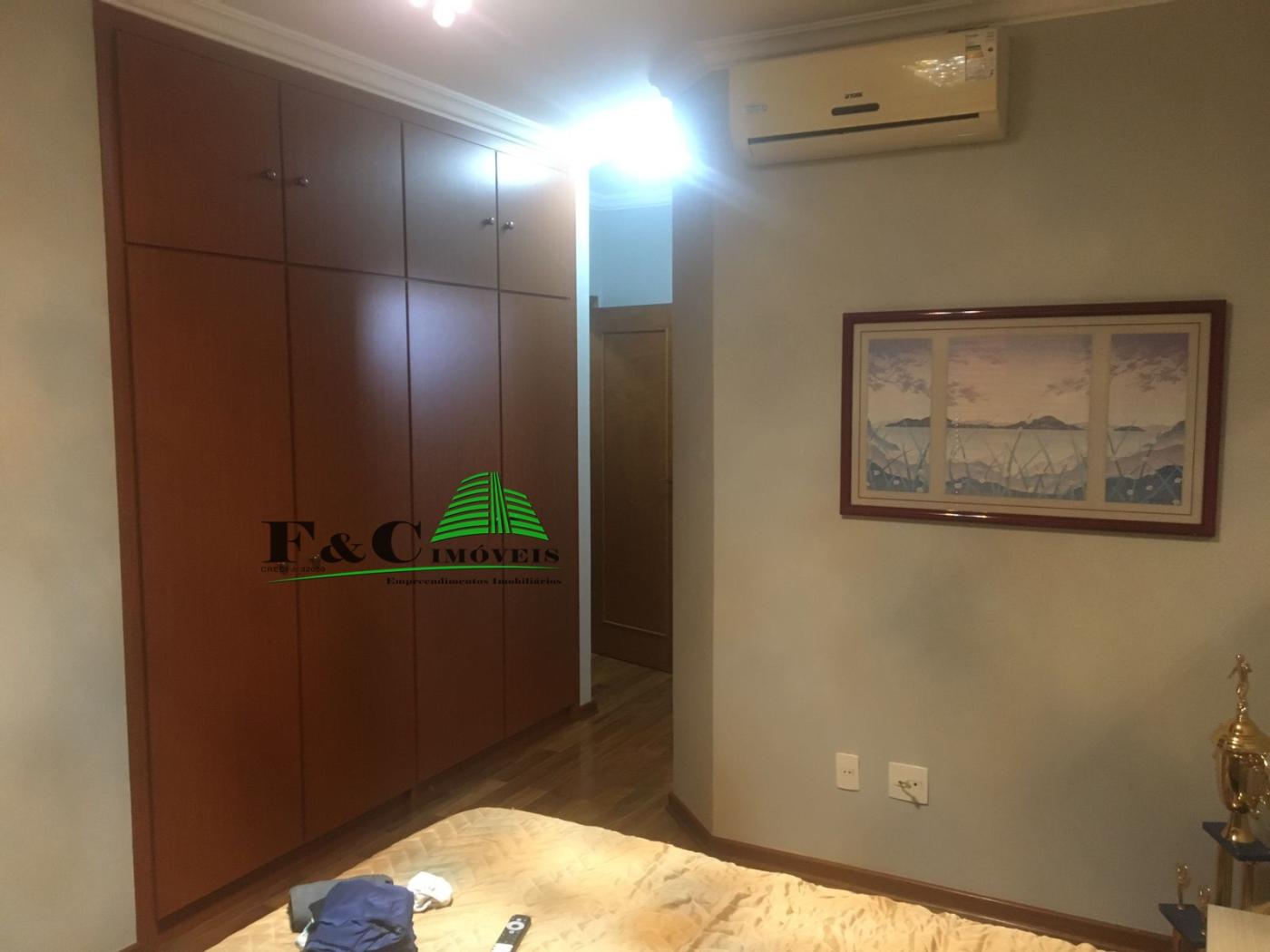 Casa de Condomínio à venda com 3 quartos, 393m² - Foto 49